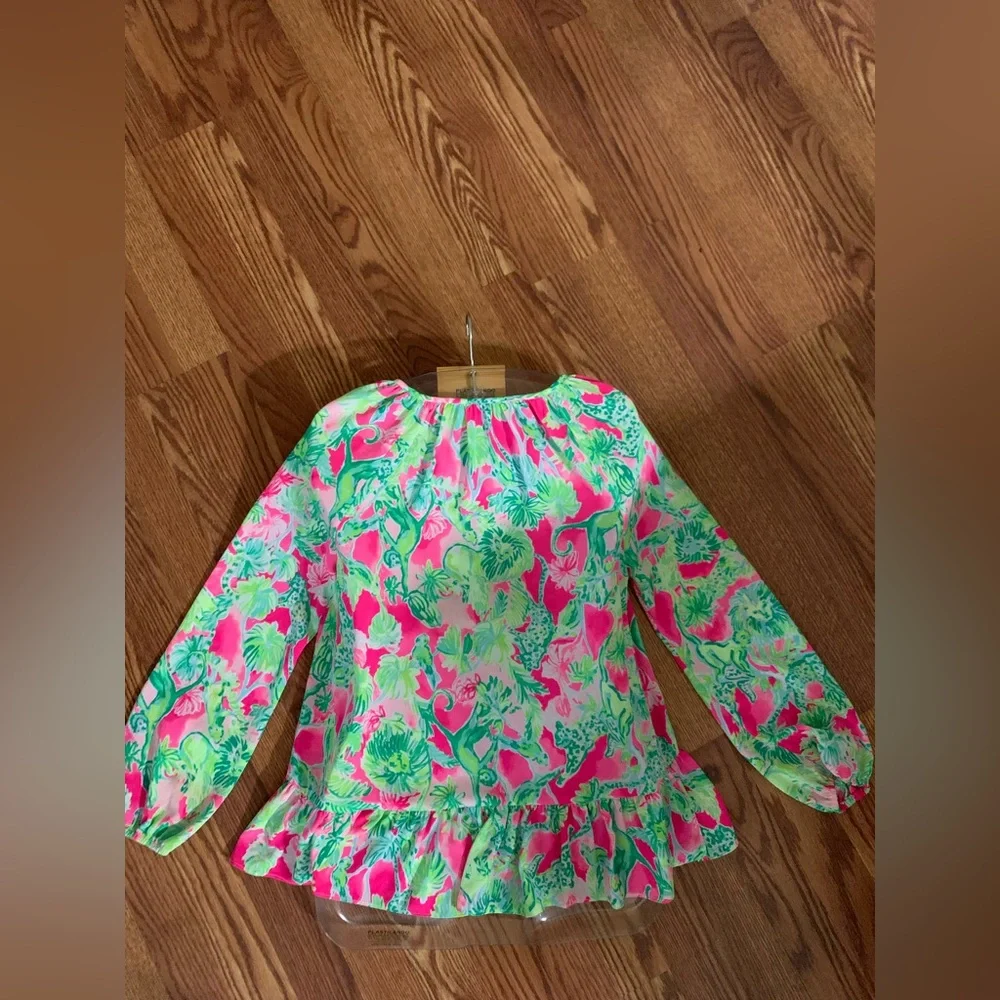Lilly Pulitzer Women's Pink and Green Tensley Top - Picture 11 of 16